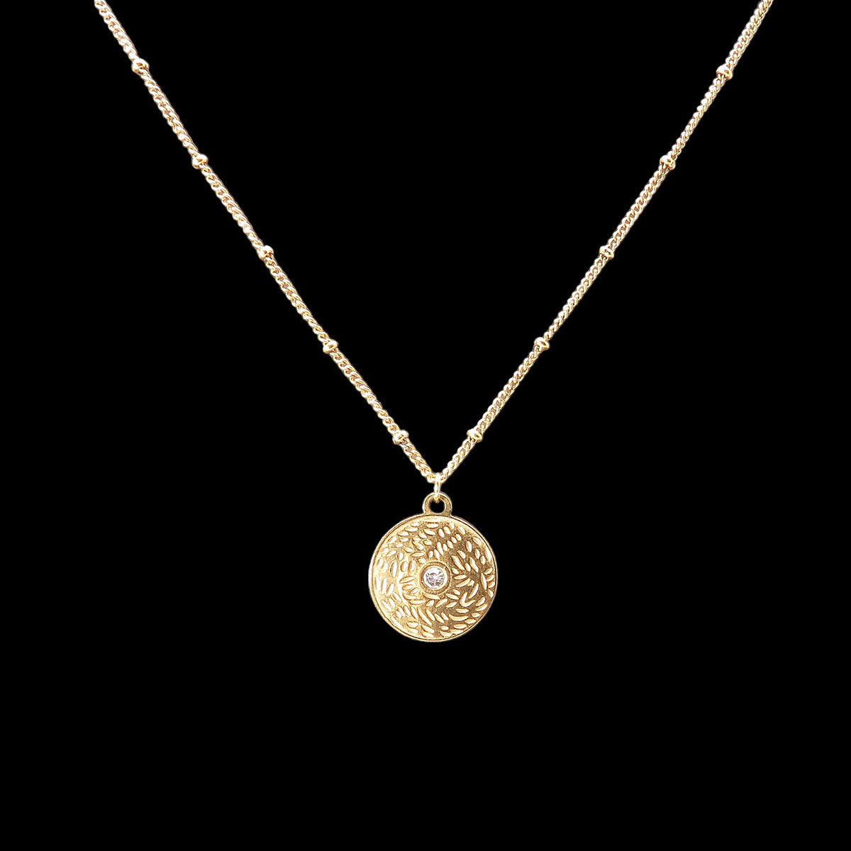 Gargantilla Medalla Martillada y Circonita